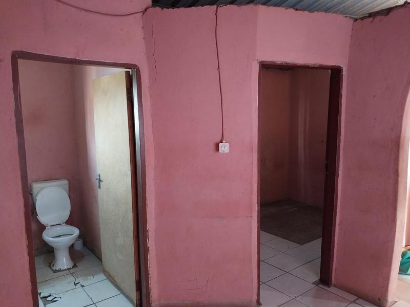 1 Bedroom Property for Sale in Mabopane North West